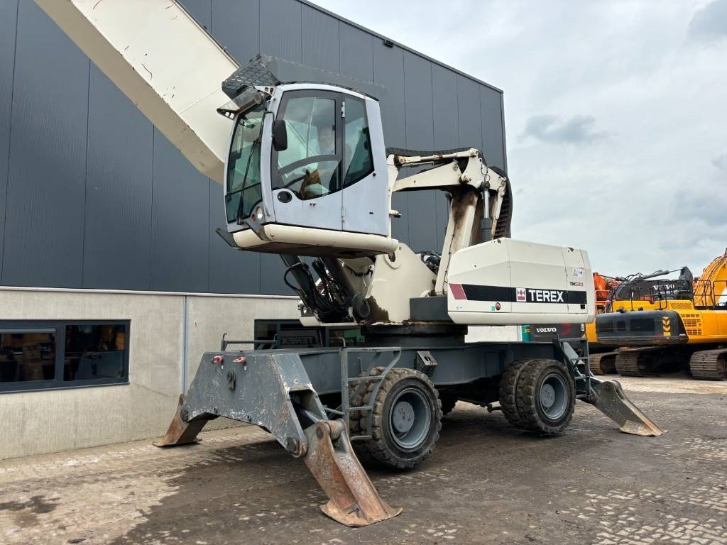 Terex TM 520 -- Atlas 520 MH -- Atlas 5005 - 21mtr - Hulladék kotró: 4 kép. Terex TM 520 -- Atlas 520 MH -- Atlas 5005 - 21mtr - Hulladék kotró: 4 kép.