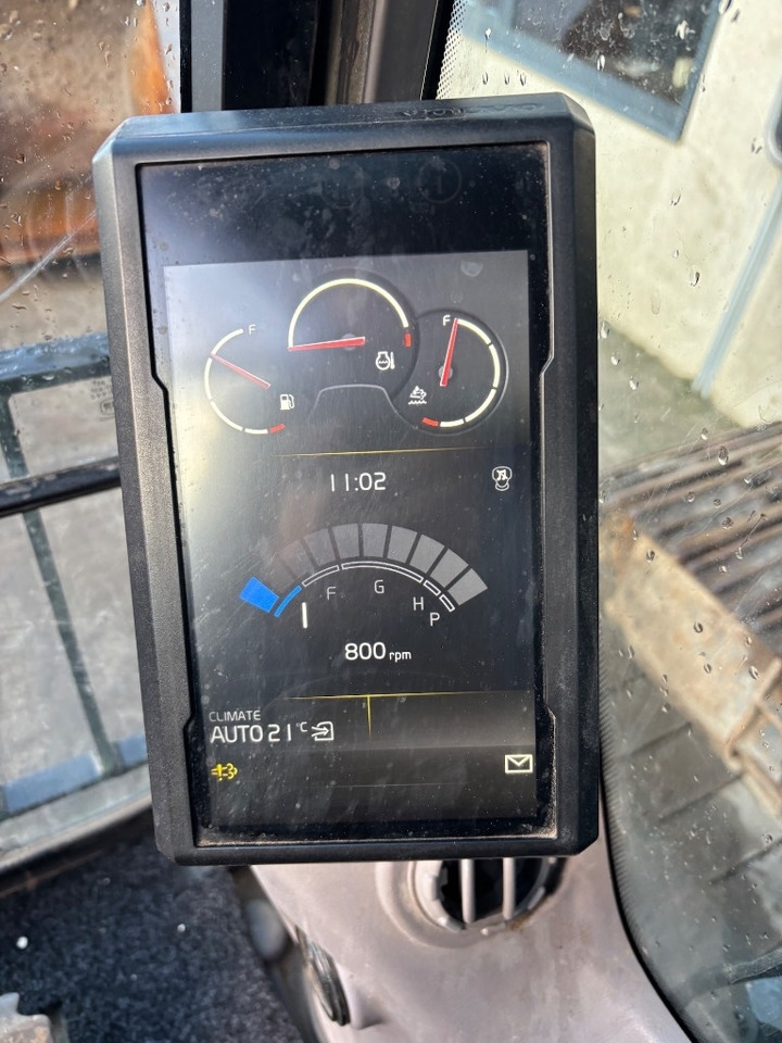 Lánctalpas kotró Volvo EC 220 E - EC 220EL - EC220EL - EC 220 L: 15 kép.