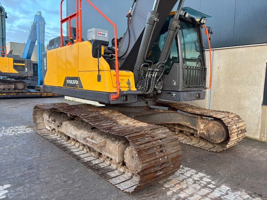 Lánctalpas kotró Volvo EC 220 E - EC 220EL - EC220EL - EC 220 L: 7 kép.