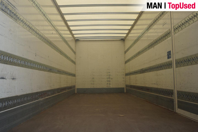 MAN TGL 12.220 4X2 BL / Koffer LBW - Dobozos felépítményű teherautó: 3 kép. MAN TGL 12.220 4X2 BL / Koffer LBW - Dobozos felépítményű teherautó: 3 kép.