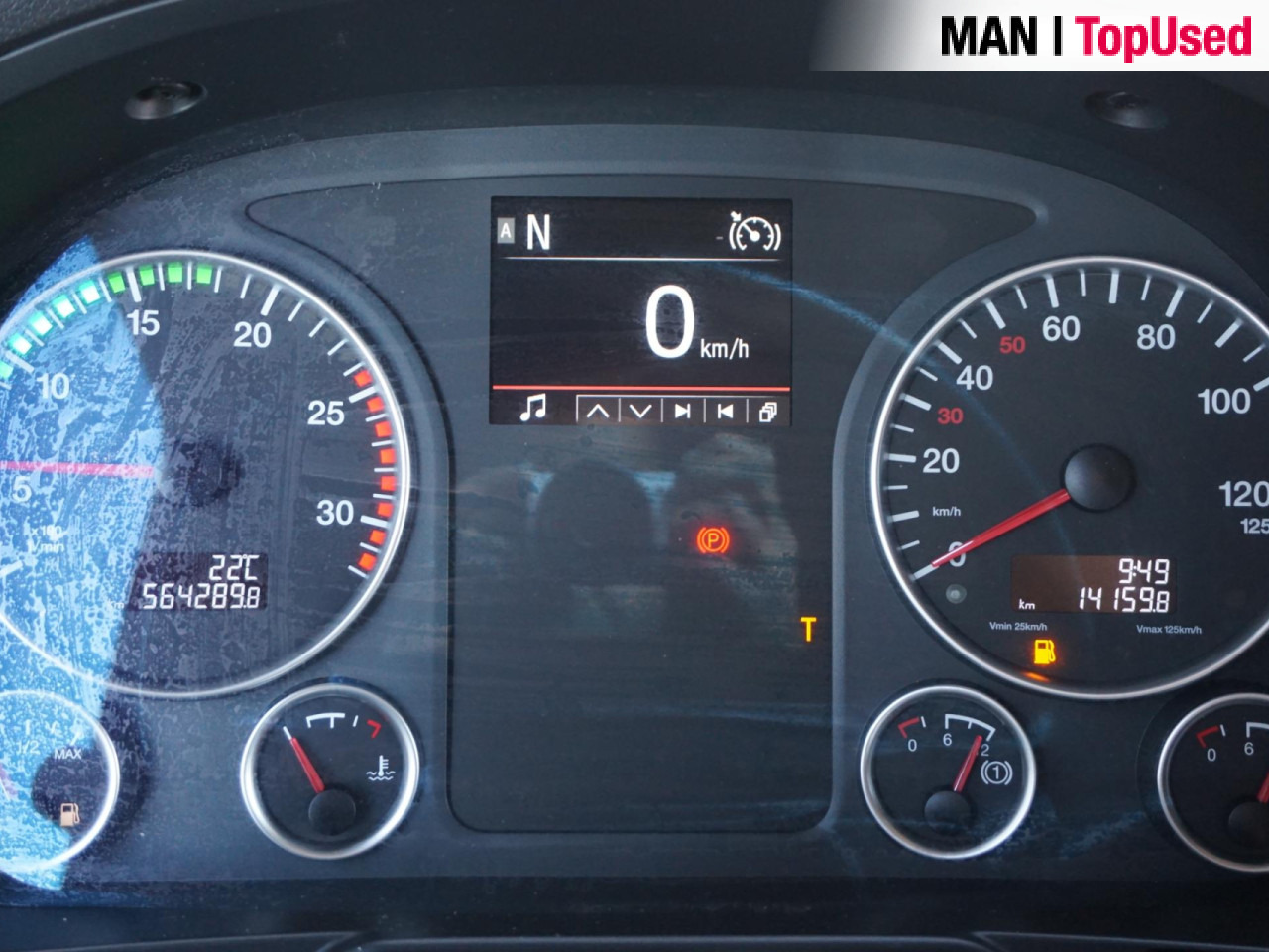 MAN TGX 18.420 4X2 BLS / ADR III / PTO / EURO 6 - Nyergesvontató: 3 kép. MAN TGX 18.420 4X2 BLS / ADR III / PTO / EURO 6 - Nyergesvontató: 3 kép.