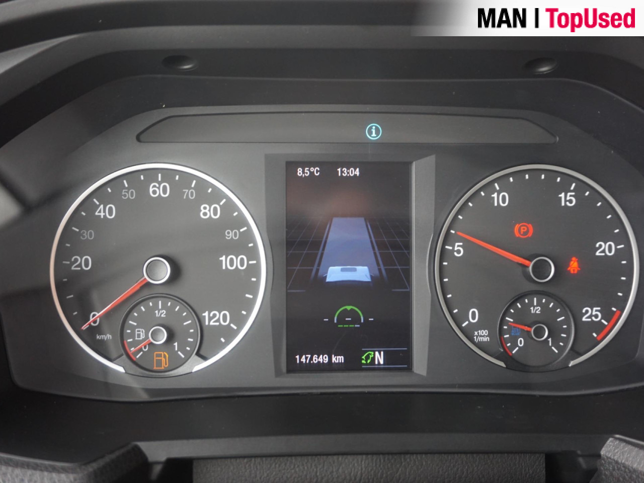 MAN TGX 18.480 4x2 BL SA - Nyergesvontató: 4 kép. MAN TGX 18.480 4x2 BL SA - Nyergesvontató: 4 kép.