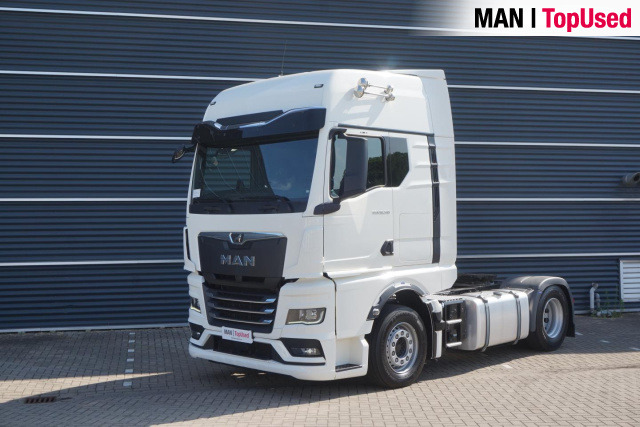 MAN TGX 18.510 4x2 BL SA - Nyergesvontató: 1 kép. MAN TGX 18.510 4x2 BL SA - Nyergesvontató: 1 kép.