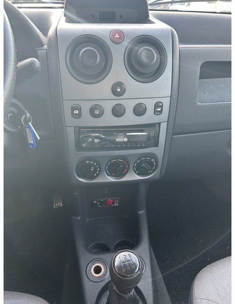 Citroën Berlingo 1.9d / 150 dkm / Frigo Box -25 gr. / APK TUV 10-26 - Hűtős kisteherautó: 5 kép. Citroën Berlingo 1.9d / 150 dkm / Frigo Box -25 gr. / APK TUV 10-26 - Hűtős kisteherautó: 5 kép.