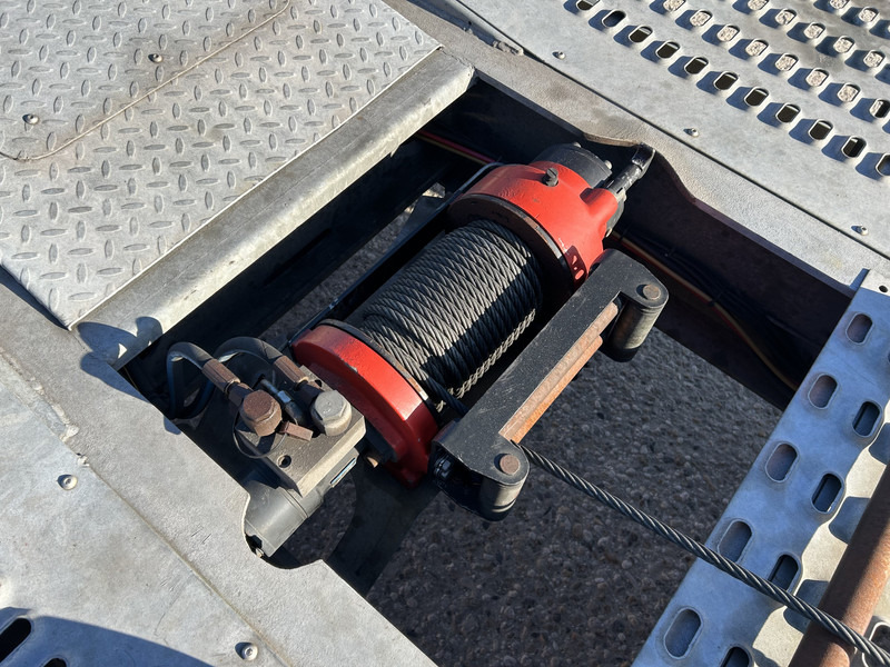 Eroglu ALPB 08 / Semi Dieplader / Auto - Machine Transport / Lier 5 Ton lízing Eroglu ALPB 08 / Semi Dieplader / Auto - Machine Transport / Lier 5 Ton: 6 kép. Eroglu ALPB 08 / Semi Dieplader / Auto - Machine Transport / Lier 5 Ton lízing Eroglu ALPB 08 / Semi Dieplader / Auto - Machine Transport / Lier 5 Ton: 6 kép.