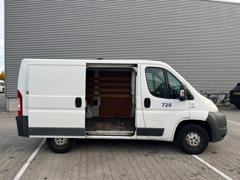 Fiat Ducato 2.0 MultiJet / KH1 Actual / 122 DKM / APK-TUV 04-26 - Kis furgon: 3 kép. Fiat Ducato 2.0 MultiJet / KH1 Actual / 122 DKM / APK-TUV 04-26 - Kis furgon: 3 kép.