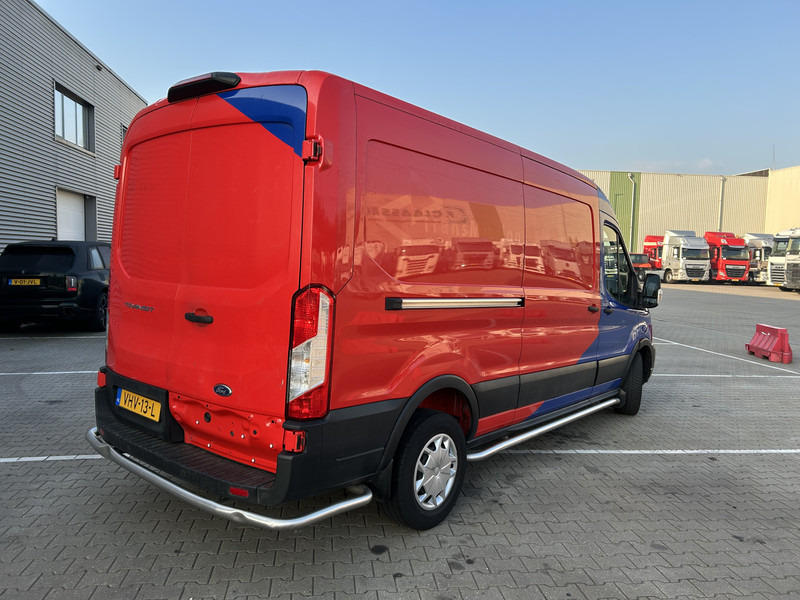 Ford Transit 2.0 TDCI Trend / 196 dkm / L3 H2 / NL Van - Furgon: 2 kép. Ford Transit 2.0 TDCI Trend / 196 dkm / L3 H2 / NL Van - Furgon: 2 kép.