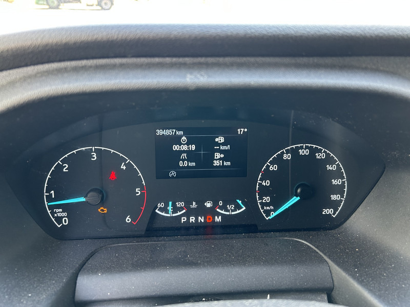 Ford Transit 2.0 TDCI Trend RWD / Box / Loadlift / Full Options - Dobozos kisteherautó: 5 kép. Ford Transit 2.0 TDCI Trend RWD / Box / Loadlift / Full Options - Dobozos kisteherautó: 5 kép.