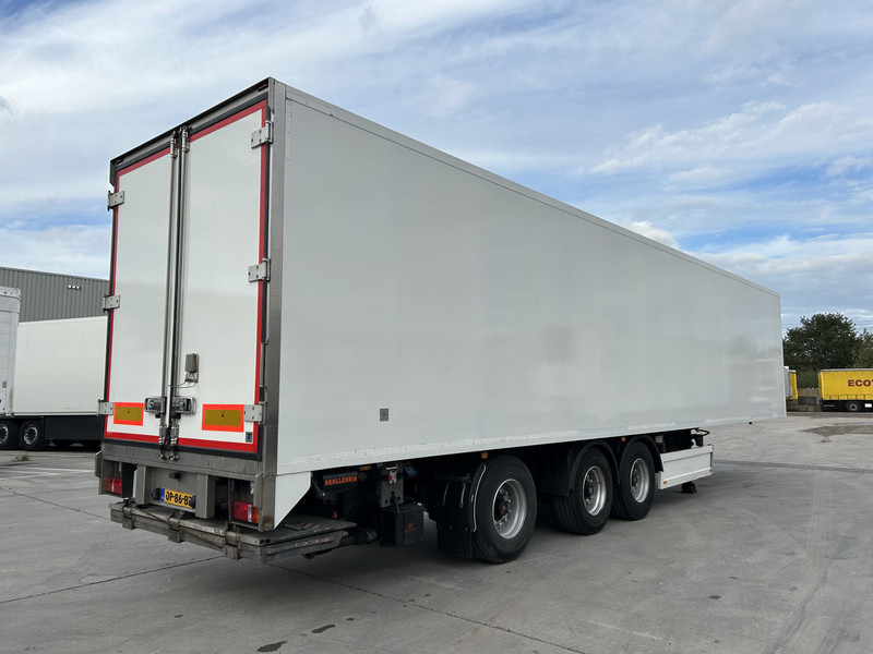 H.T.F HZO 42 / Thermo King SLXe 300 / Frigo Box / Loadlift / APK TUV 05-26 - Félpótkocsi hűtős: 2 kép. H.T.F HZO 42 / Thermo King SLXe 300 / Frigo Box / Loadlift / APK TUV 05-26 - Félpótkocsi hűtős: 2 kép.