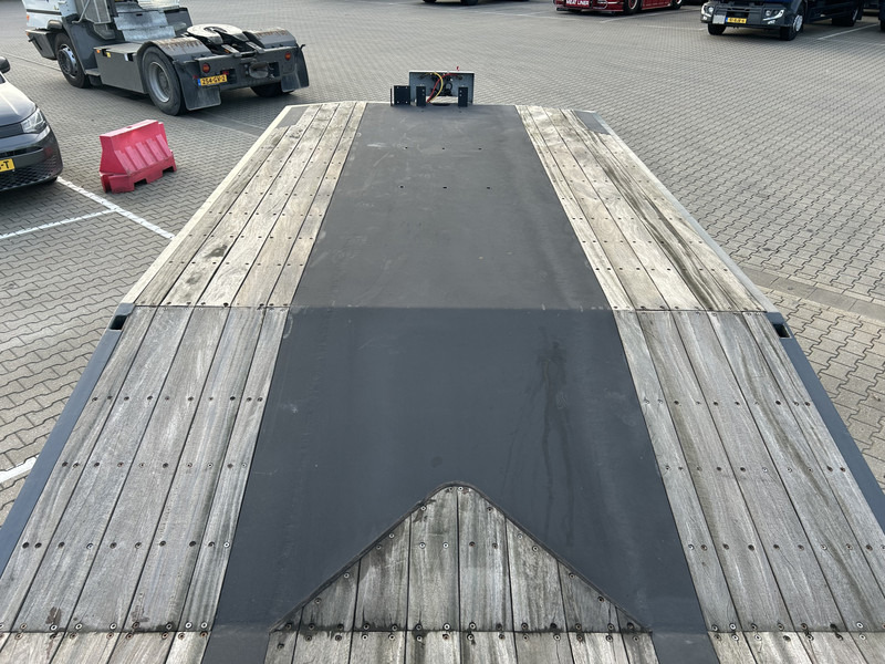 Jumbo Groenewegen T 0152 D / Semi Dieplader / Auto - Machine Transport / Oprijplaten - Félpótkocsi mélybölcsős: 3 kép. Jumbo Groenewegen T 0152 D / Semi Dieplader / Auto - Machine Transport / Oprijplaten - Félpótkocsi mélybölcsős: 3 kép.