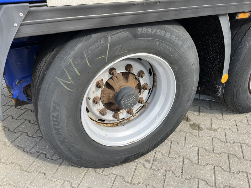 Krone DryLiner / Box / Huckepack / BPW Drum - Félpótkocsi dobozos: 5 kép. Krone DryLiner / Box / Huckepack / BPW Drum - Félpótkocsi dobozos: 5 kép.