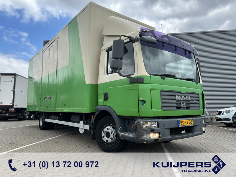 MAN TGL 12.180 E4 / Manual / 12 Ton / 605 dkm / Box / Loadlift / APK TUV 04-26 - Dobozos felépítményű teherautó: 1 kép. MAN TGL 12.180 E4 / Manual / 12 Ton / 605 dkm / Box / Loadlift / APK TUV 04-26 - Dobozos felépítményű teherautó: 1 kép.