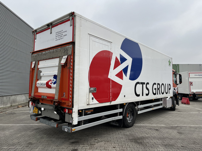 Mercedes-Benz Antos 1824 / 729 dkm / Box 8.3 mtr / Loadlift - Dobozos felépítményű teherautó: 2 kép. Mercedes-Benz Antos 1824 / 729 dkm / Box 8.3 mtr / Loadlift - Dobozos felépítményű teherautó: 2 kép.
