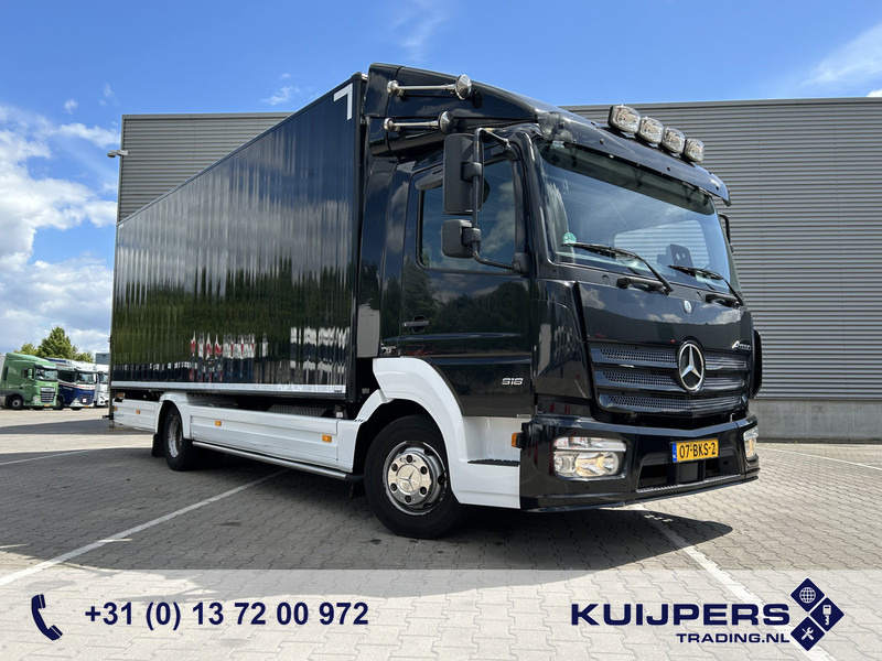 Mercedes-Benz Atego 818 / 8 Ton / 676 dkm / Box / Laadklep / APK TUV 03-26 - Dobozos felépítményű teherautó: 1 kép. Mercedes-Benz Atego 818 / 8 Ton / 676 dkm / Box / Laadklep / APK TUV 03-26 - Dobozos felépítményű teherautó: 1 kép.