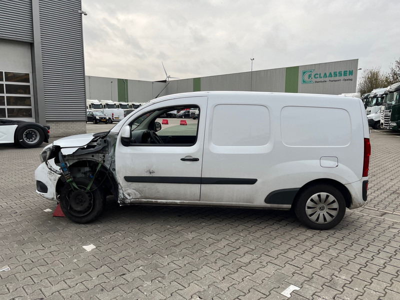 Mercedes-Benz Citan 109 CDI / Extra Lang / UNFALL / DAMAGE - Kis furgon: 4 kép. Mercedes-Benz Citan 109 CDI / Extra Lang / UNFALL / DAMAGE - Kis furgon: 4 kép.