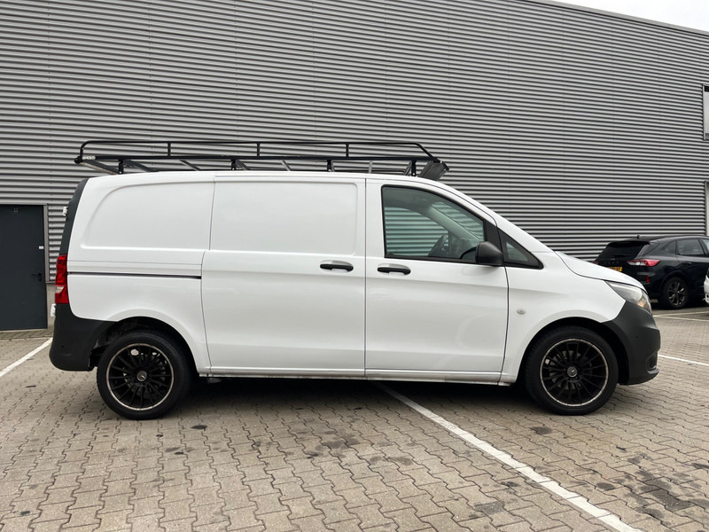 Mercedes-Benz Vito 111 CDI Lang / Business Professional Plus / / Imperial / Towbar / APK-TUV 11-25 - Kis furgon: 2 kép. Mercedes-Benz Vito 111 CDI Lang / Business Professional Plus / / Imperial / Towbar / APK-TUV 11-25 - Kis furgon: 2 kép.