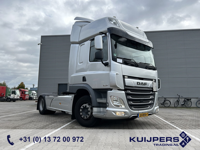 DAF CF 410 FT Space Cab / 309 dkm / Smart Tacho V2 / APK TUV 01-26 - Nyergesvontató: 1 kép. DAF CF 410 FT Space Cab / 309 dkm / Smart Tacho V2 / APK TUV 01-26 - Nyergesvontató: 1 kép.