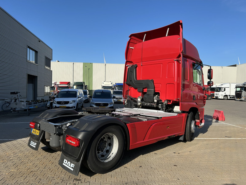 DAF CF 410 FT Space Cab / 678 dkm / Smart Tacho V2 / APK TUV 11-25 - Nyergesvontató: 2 kép. DAF CF 410 FT Space Cab / 678 dkm / Smart Tacho V2 / APK TUV 11-25 - Nyergesvontató: 2 kép.