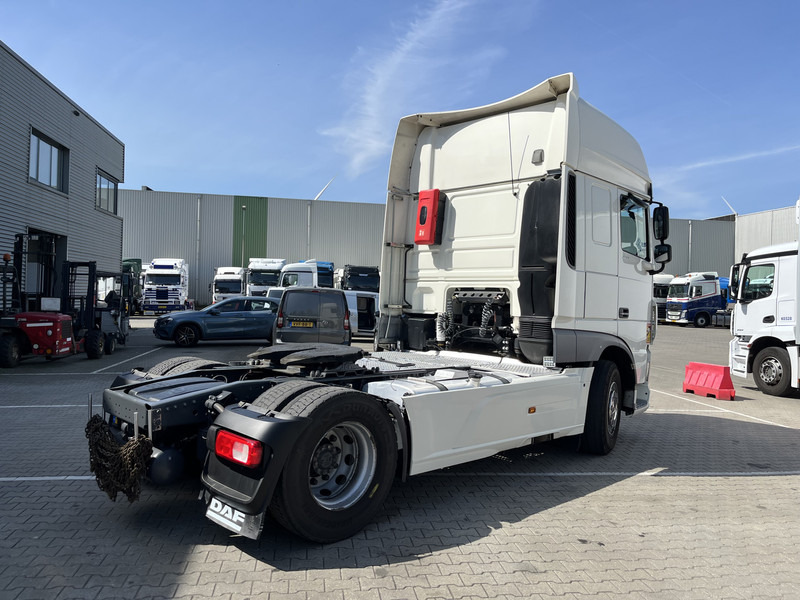 DAF XF 480 FT SSC / 841 dkm / New Tacho / 2 Tanks / Stand Airco / APK TUV 02-26 - Nyergesvontató: 2 kép. DAF XF 480 FT SSC / 841 dkm / New Tacho / 2 Tanks / Stand Airco / APK TUV 02-26 - Nyergesvontató: 2 kép.
