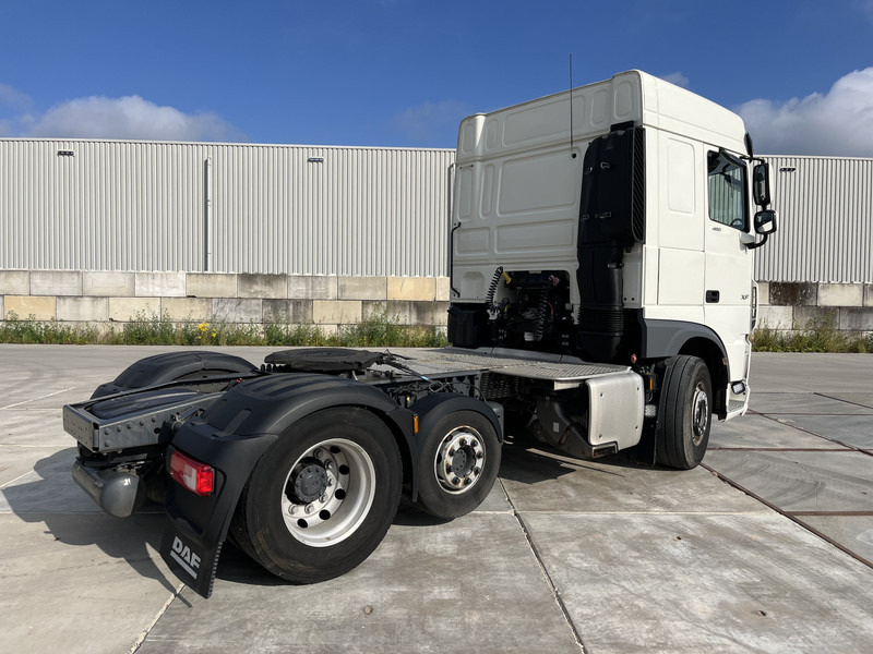 DAF XF 480 FTP Space Cab / 414 dkm / Stand Klima / NL Truck - Nyergesvontató: 2 kép. DAF XF 480 FTP Space Cab / 414 dkm / Stand Klima / NL Truck - Nyergesvontató: 2 kép.