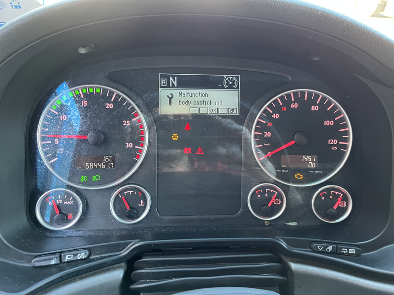MAN TGX 18.440 XXL / 684 dkm / 2 Tanks / Stand klima / APK TUV 09-25 - Nyergesvontató: 4 kép. MAN TGX 18.440 XXL / 684 dkm / 2 Tanks / Stand klima / APK TUV 09-25 - Nyergesvontató: 4 kép.