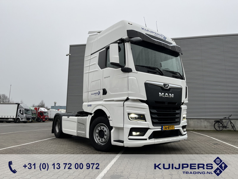 MAN TGX 18.510 GX / 2 Tanks / Full Spoiler / APK TUV 01-26 - Nyergesvontató: 1 kép. MAN TGX 18.510 GX / 2 Tanks / Full Spoiler / APK TUV 01-26 - Nyergesvontató: 1 kép.