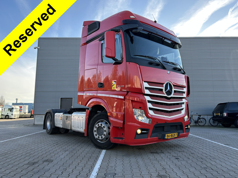 Mercedes-Benz Actros 2445 BigSpace / 904 dkm / Stand Airco / New Tacho V2 / APK TUV 03-26 - Nyergesvontató: 1 kép. Mercedes-Benz Actros 2445 BigSpace / 904 dkm / Stand Airco / New Tacho V2 / APK TUV 03-26 - Nyergesvontató: 1 kép.