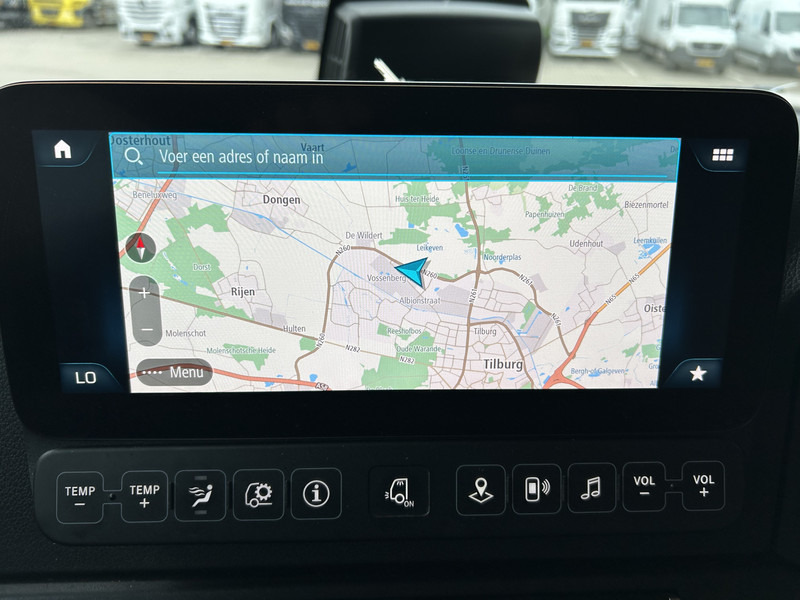 Mercedes-Benz Actros 2645 Bigspace / 377 dkm / 6x2 / APK TUV 05-26 - Nyergesvontató: 5 kép. Mercedes-Benz Actros 2645 Bigspace / 377 dkm / 6x2 / APK TUV 05-26 - Nyergesvontató: 5 kép.