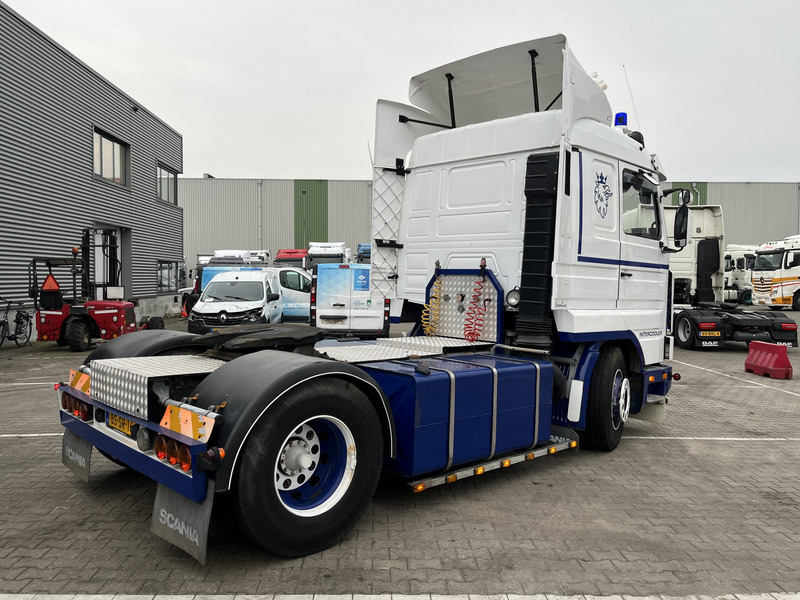Scania R 143H V8 500 Streamline / V8 Sound / Retarder / Old Skool Classic - Nyergesvontató: 2 kép. Scania R 143H V8 500 Streamline / V8 Sound / Retarder / Old Skool Classic - Nyergesvontató: 2 kép.