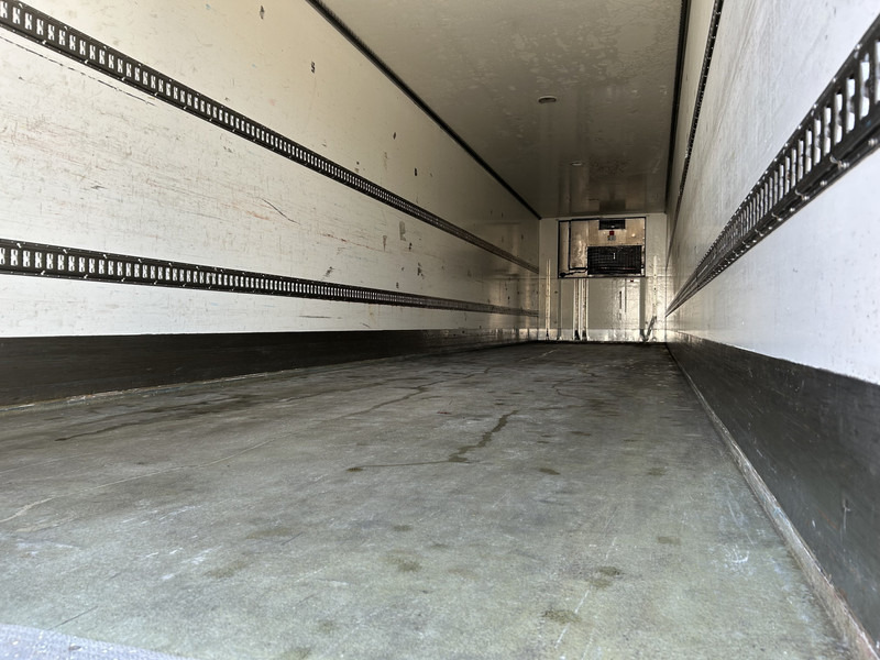 Pacton - Heiwo / Thermo King SLXe 300 -29 gr / FrigoBox / Loadlift / APK TUV 04-26 - Félpótkocsi hűtős: 3 kép. Pacton - Heiwo / Thermo King SLXe 300 -29 gr / FrigoBox / Loadlift / APK TUV 04-26 - Félpótkocsi hűtős: 3 kép.