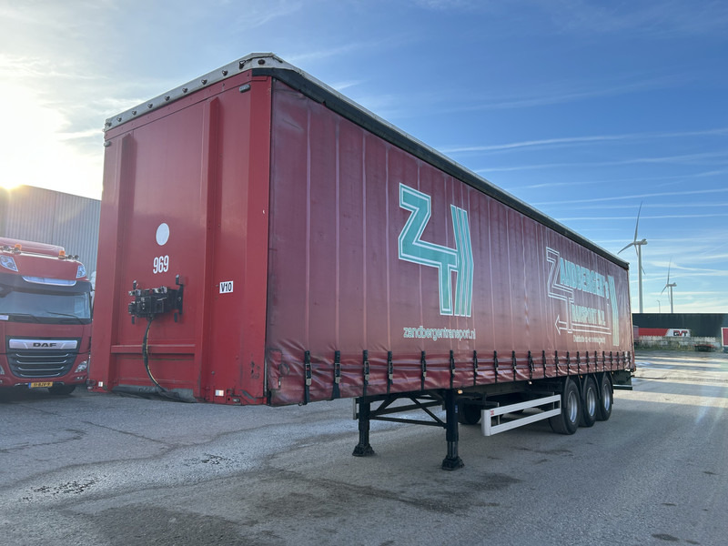 Ponyvás félpótkocsi Pacton T3-011 / Curtainside Trailer / SAF Drum / APK TUV 03-26: 18 kép. Ponyvás félpótkocsi Pacton T3-011 / Curtainside Trailer / SAF Drum / APK TUV 03-26: 18 kép.