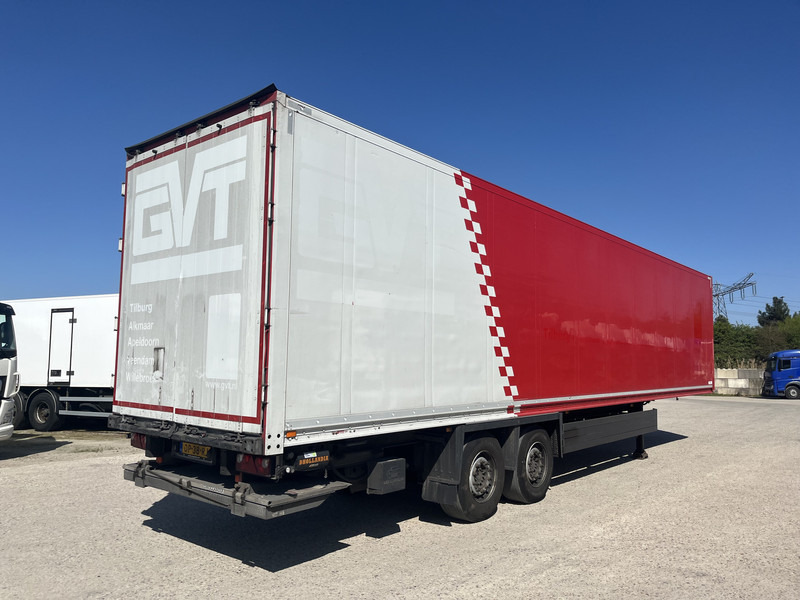 Schmitz Cargobull SCB S2 / Box Trailer / 2 axle / Loadlift / APK TUV 02-26 - Félpótkocsi dobozos: 2 kép. Schmitz Cargobull SCB S2 / Box Trailer / 2 axle / Loadlift / APK TUV 02-26 - Félpótkocsi dobozos: 2 kép.