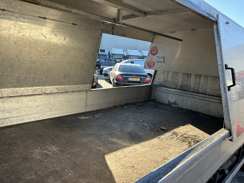 Billenőplatós kisteherautó Toyota Dyna 100 3.0 D-4D / Kipper - Tipper / Blad - Bald / APK TUV 07-26: 8 kép. Billenőplatós kisteherautó Toyota Dyna 100 3.0 D-4D / Kipper - Tipper / Blad - Bald / APK TUV 07-26: 8 kép.