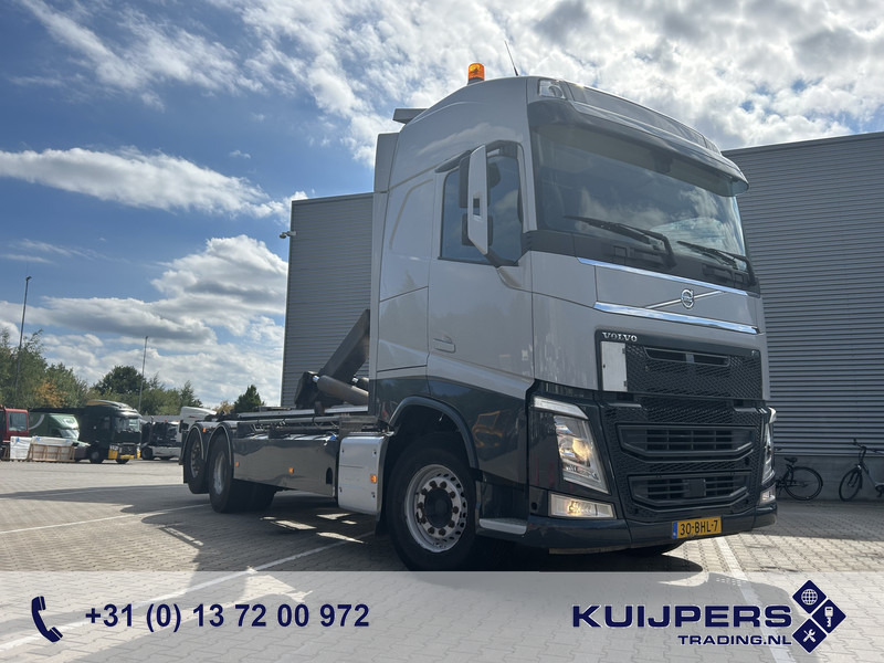 Volvo FH 460 Globetrotter / VDL Hooklift 25 Ton / 634 dkm / VEB+ / 6x2 / 9 Ton Frontaxle - Horgos rakodó teherautó, Darus autó: 1 kép. Volvo FH 460 Globetrotter / VDL Hooklift 25 Ton / 634 dkm / VEB+ / 6x2 / 9 Ton Frontaxle - Horgos rakodó teherautó, Darus autó: 1 kép.