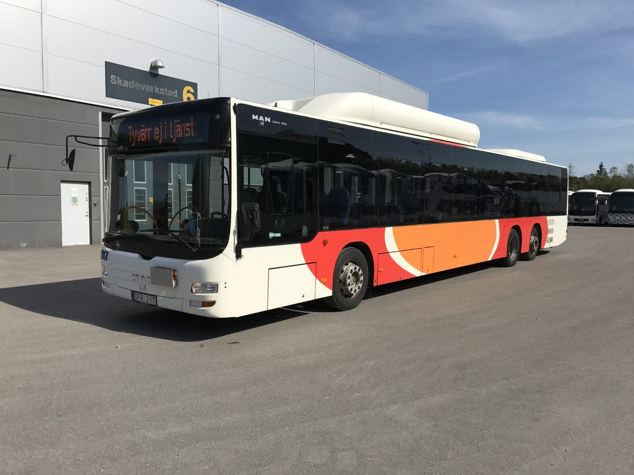 MAN Lions City A26 CNG EEV - Városi busz: 2 kép. MAN Lions City A26 CNG EEV - Városi busz: 2 kép.