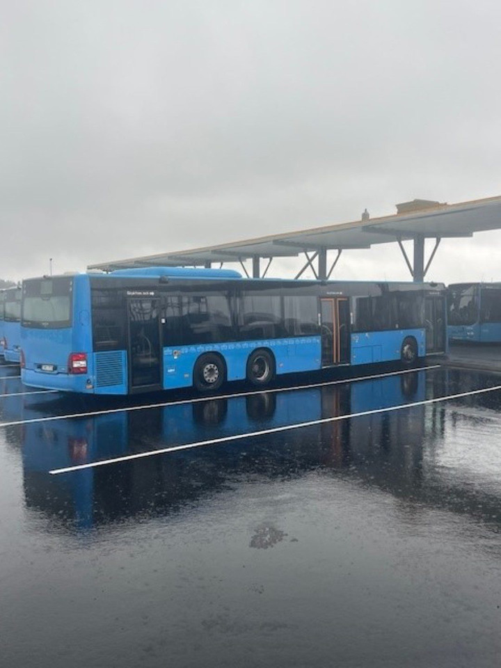 MAN Lions City A44 LLE Euro 6 - Városi busz: 4 kép. MAN Lions City A44 LLE Euro 6 - Városi busz: 4 kép.