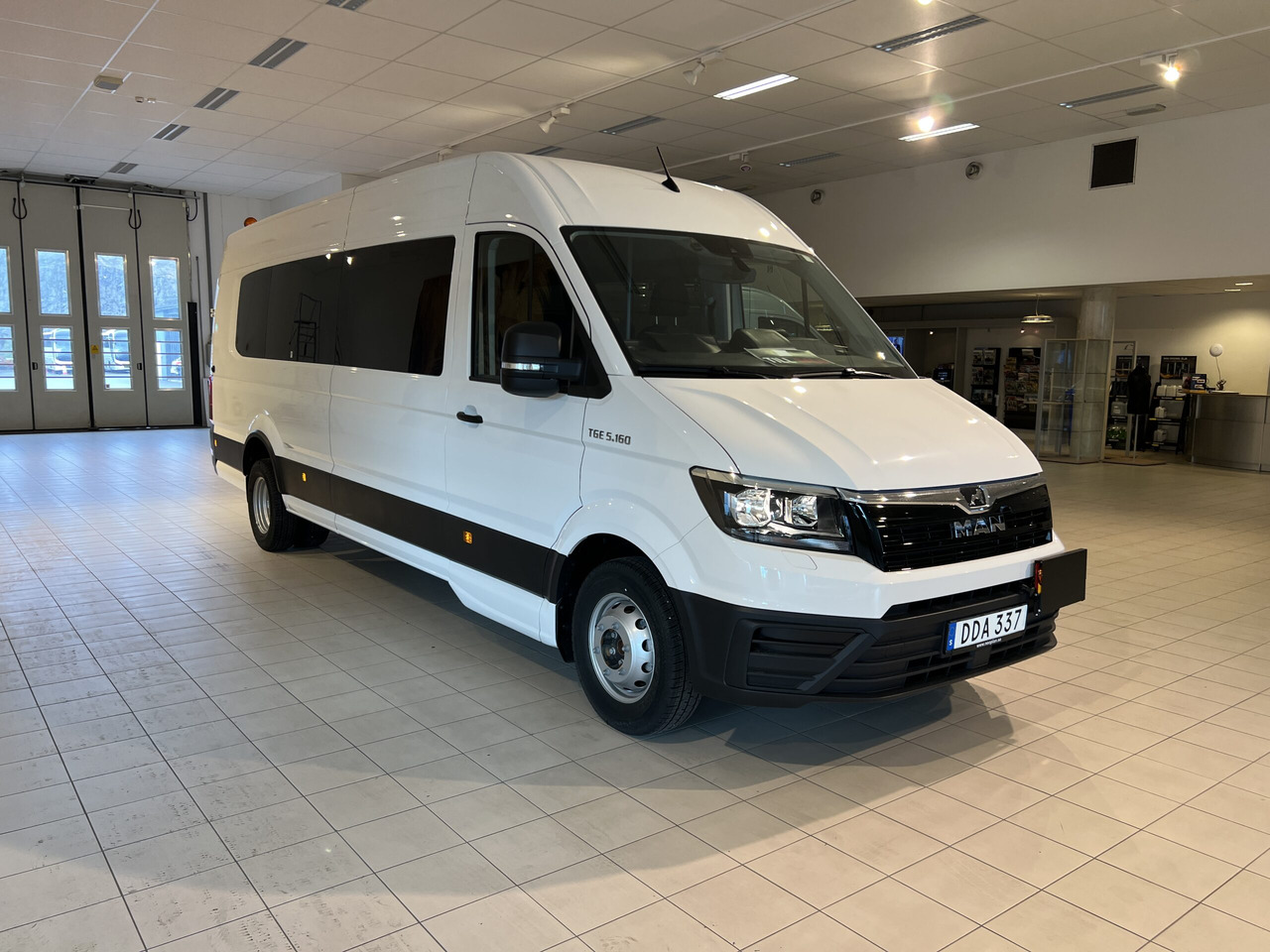 MAN TGE 5.160 Intercity - Minibusz, Kisbusz: 1 kép. MAN TGE 5.160 Intercity - Minibusz, Kisbusz: 1 kép.