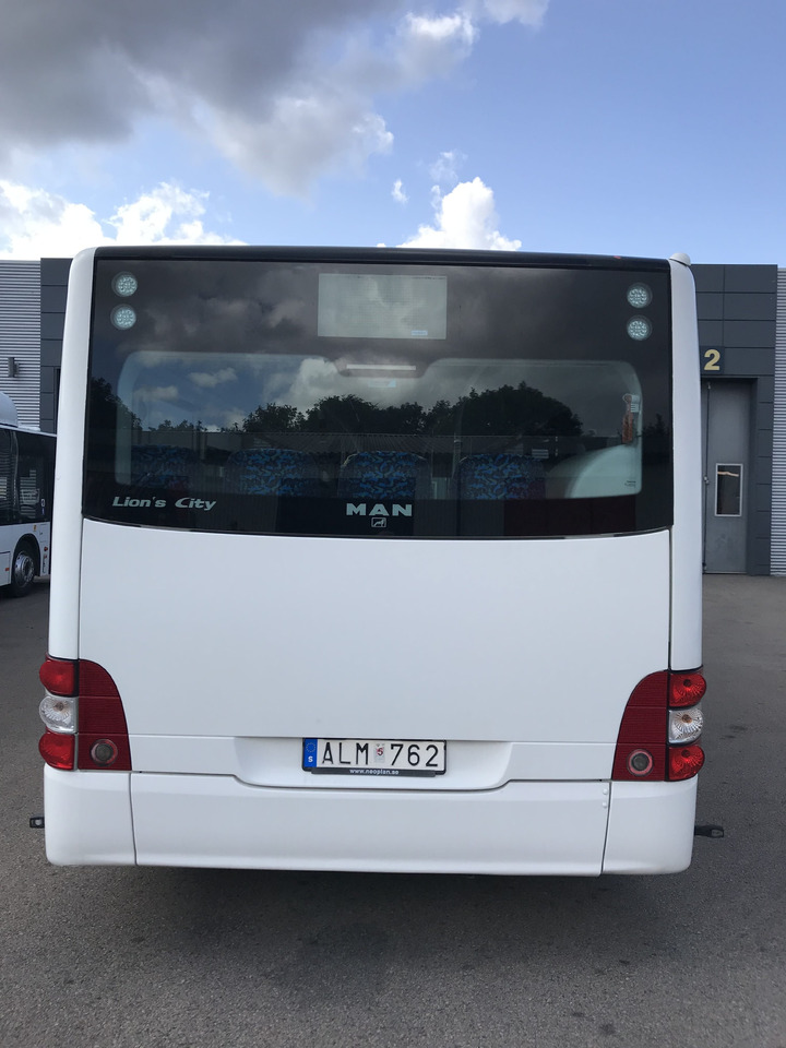 Man Lions City A26 CNG - Városi busz: 4 kép. Man Lions City A26 CNG - Városi busz: 4 kép.