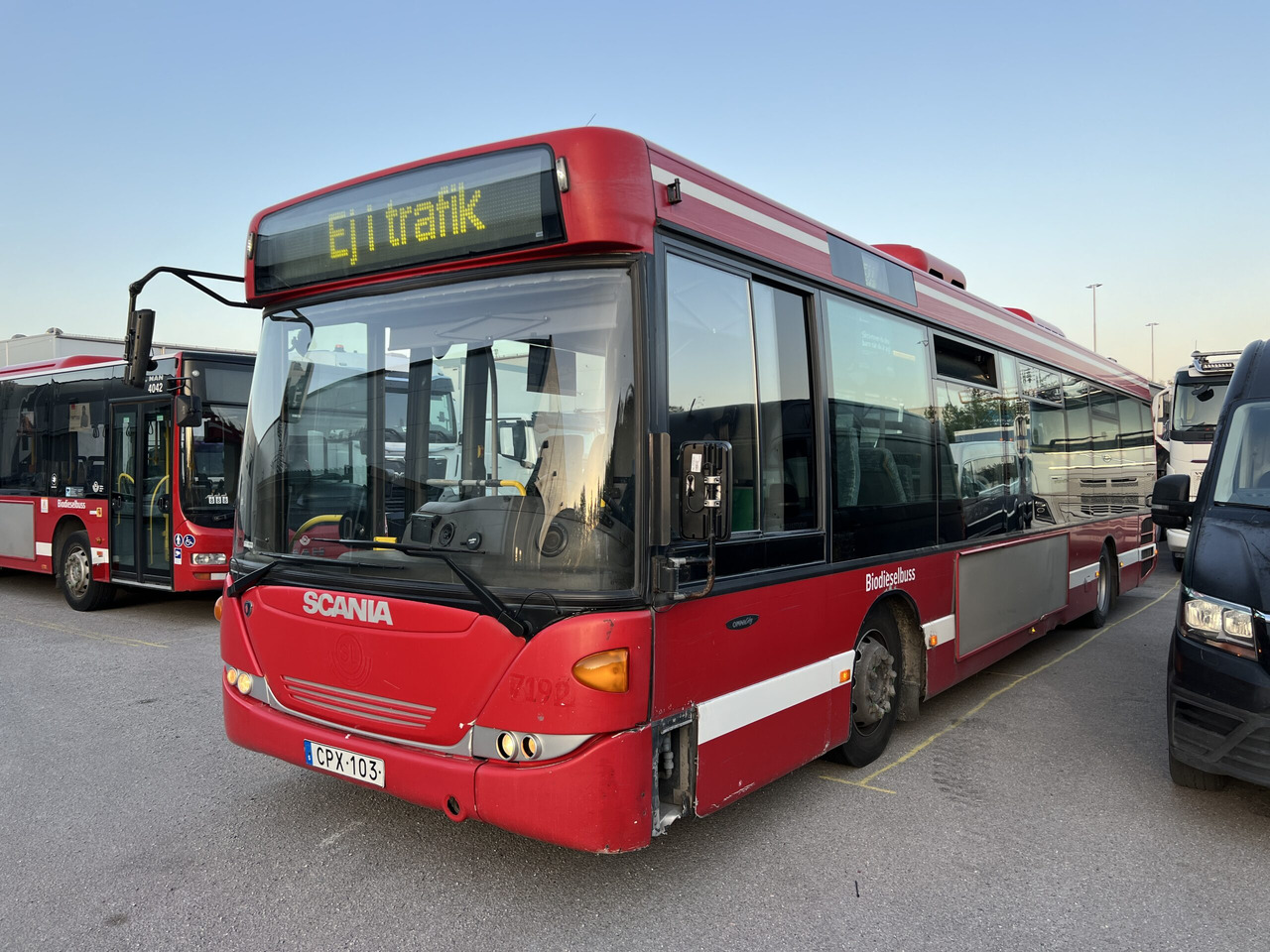 Scania Omnicity EEV (2 axlad) - Városi busz: 2 kép. Scania Omnicity EEV (2 axlad) - Városi busz: 2 kép.
