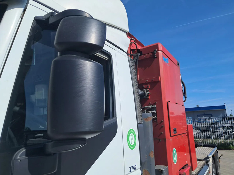 Iveco AD260SY/PS CNG - Szemetesautó: 5 kép. Iveco AD260SY/PS CNG - Szemetesautó: 5 kép.