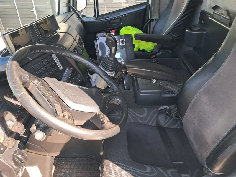 Iveco Stralis 360 E6 met Translift PLUS DUO TFS containersysteem - Szemetesautó: 5 kép. Iveco Stralis 360 E6 met Translift PLUS DUO TFS containersysteem - Szemetesautó: 5 kép.