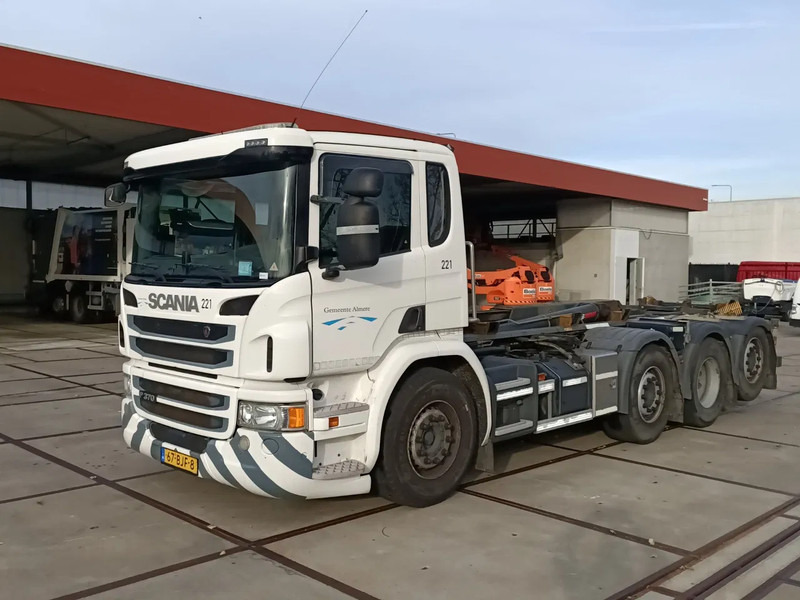 Scania P370 P370 Haakarm Hiab 26T - Teherautó: 1 kép. Scania P370 P370 Haakarm Hiab 26T - Teherautó: 1 kép.