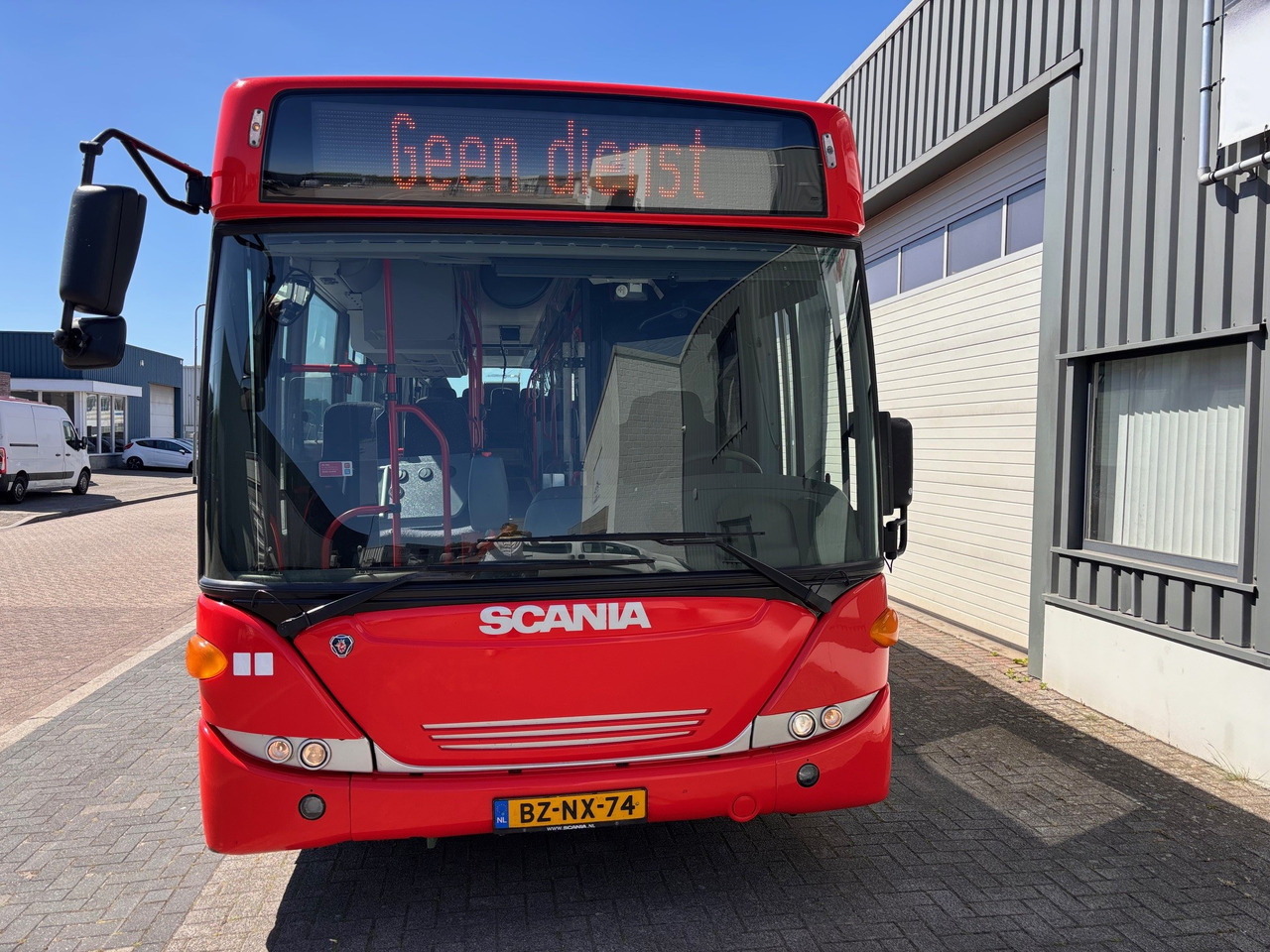 SCANIA Omnilink, Euro 5 EEV, 15x available - Városi busz: 2 kép. SCANIA Omnilink, Euro 5 EEV, 15x available - Városi busz: 2 kép.