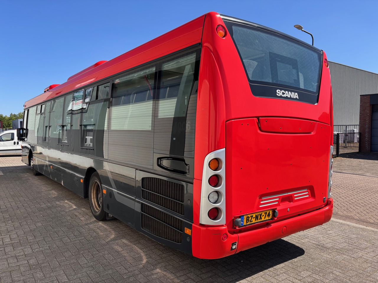 SCANIA Omnilink, Euro 5 EEV, 15x available - Városi busz: 4 kép. SCANIA Omnilink, Euro 5 EEV, 15x available - Városi busz: 4 kép.