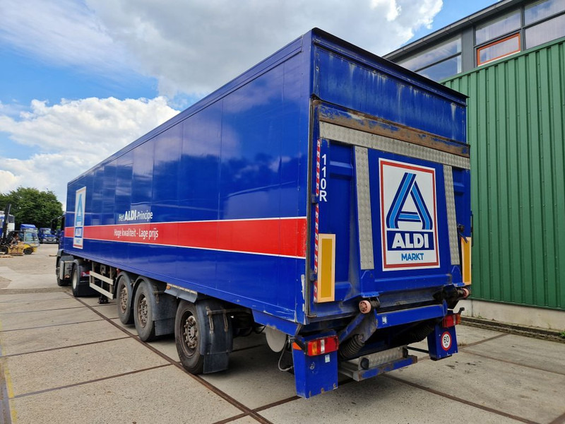 Ackermann VS-F24 / DHOLLANDIA 3000kg - Félpótkocsi dobozos: 5 kép. Ackermann VS-F24 / DHOLLANDIA 3000kg - Félpótkocsi dobozos: 5 kép.