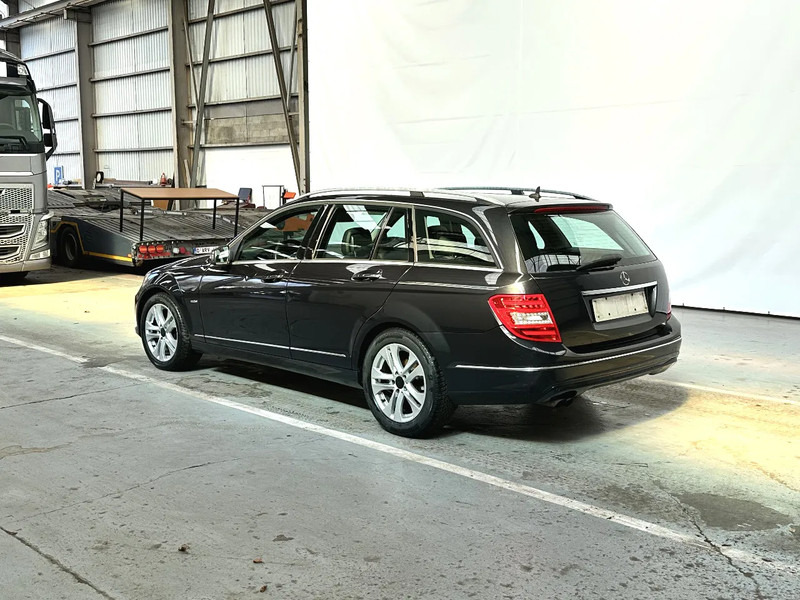 Mercedes-Benz C-Klasse C200 CDI / MOTORPROBLEEM /PROBLEME DE MOTEUR / MOTORPROBLEM - Autó: 3 kép. Mercedes-Benz C-Klasse C200 CDI / MOTORPROBLEEM /PROBLEME DE MOTEUR / MOTORPROBLEM - Autó: 3 kép.