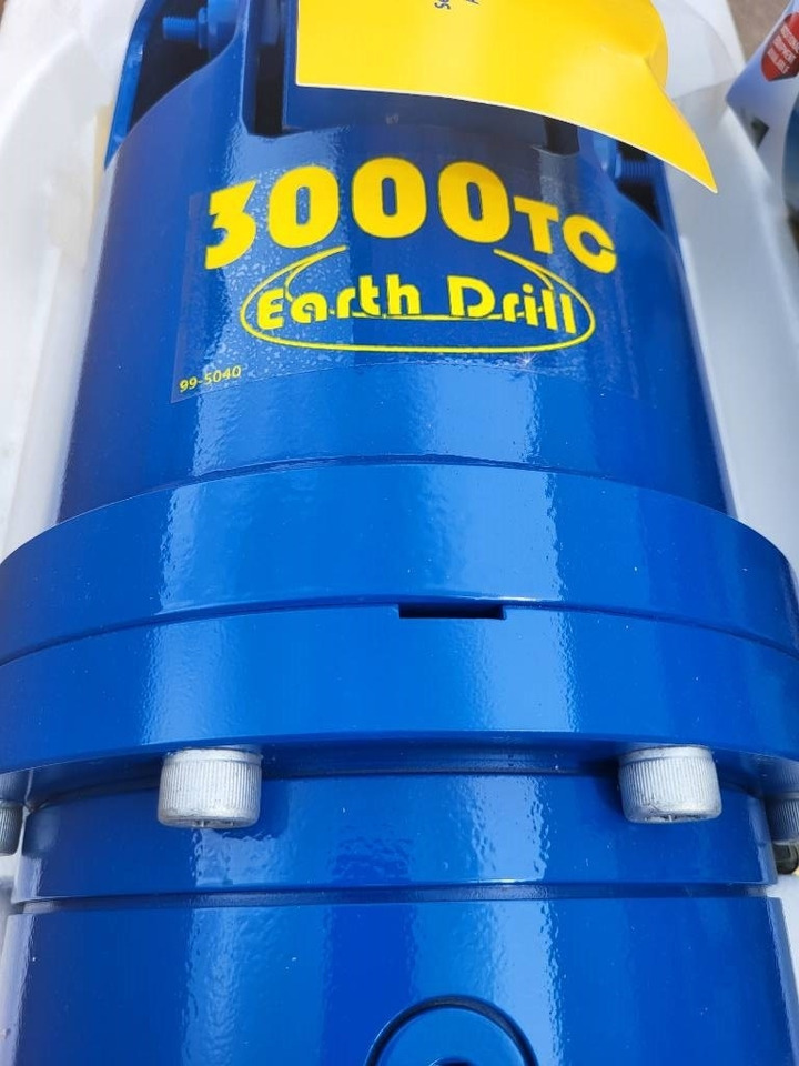 Auger Torque 3000TC - Talajfúró: 3 kép. Auger Torque 3000TC - Talajfúró: 3 kép.