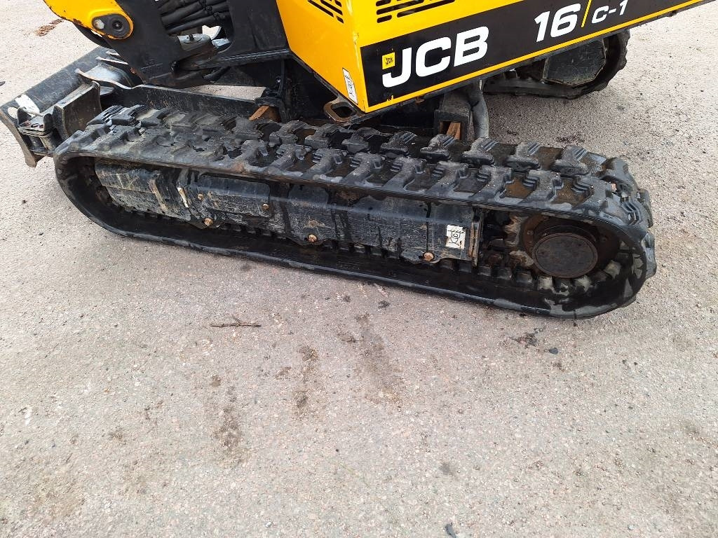Új Minikotró JCB C 16-1: 17 kép.