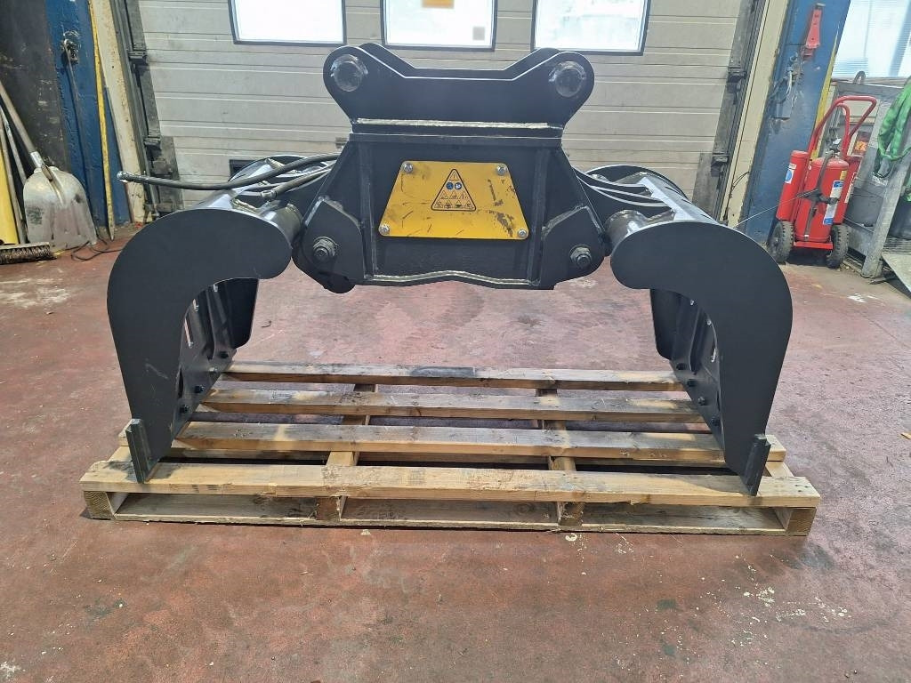 Mustang GRP 750 Muuttoale! - Polip kanál - Építőipari gépek: 4 kép. Mustang GRP 750 Muuttoale! - Polip kanál - Építőipari gépek: 4 kép.