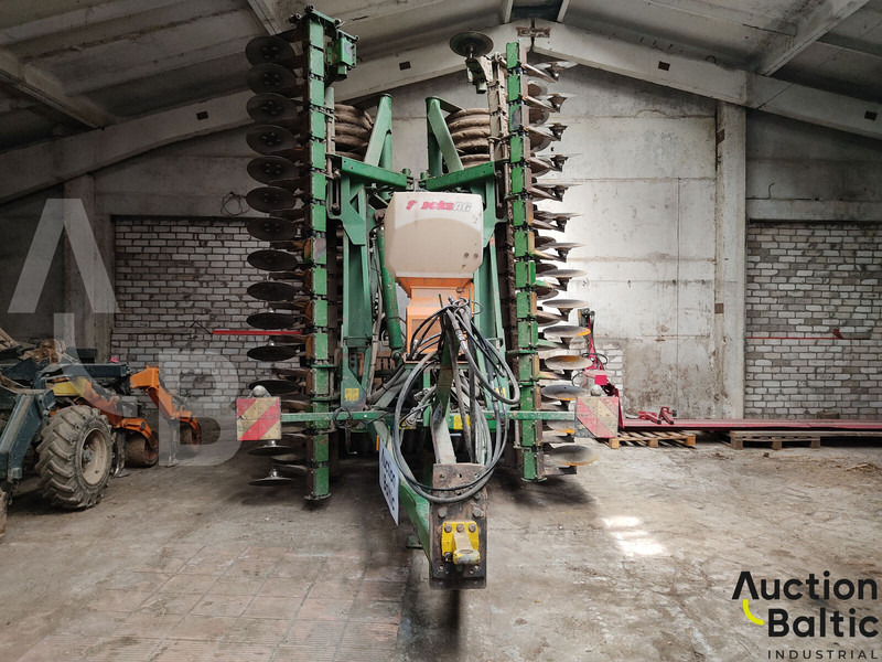 Amazone Catros 7500 - Tárcsás borona: 3 kép. Amazone Catros 7500 - Tárcsás borona: 3 kép.